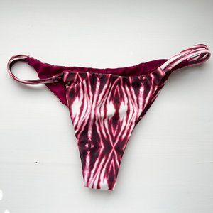 Beach Babe Swimwear Tie-dye Fuchsia Bottoms Size L